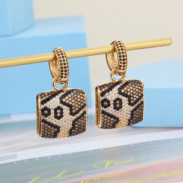 Leopard Print Full Zircon Geometric Statement Earrings - Image 2