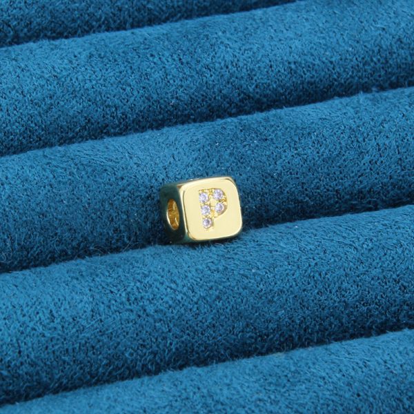 Three-Dimensional Cube Zircon 26-Letter Gold-Plated Necklace - Image 22