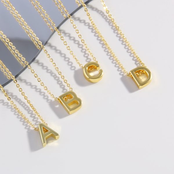 Minimalist Gold 26-Letter Pendant Necklace for Everyday Elegance - Image 3